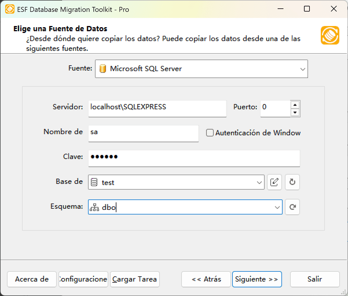 Diálogo de conexión a SQL Server mostrando campo de host, opciones de autenticación y controles de actualización